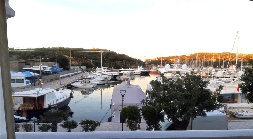 مبيت وإفطار سانتا تيريزا غالّورا Relais Du Port المظهر الخارجي الصورة